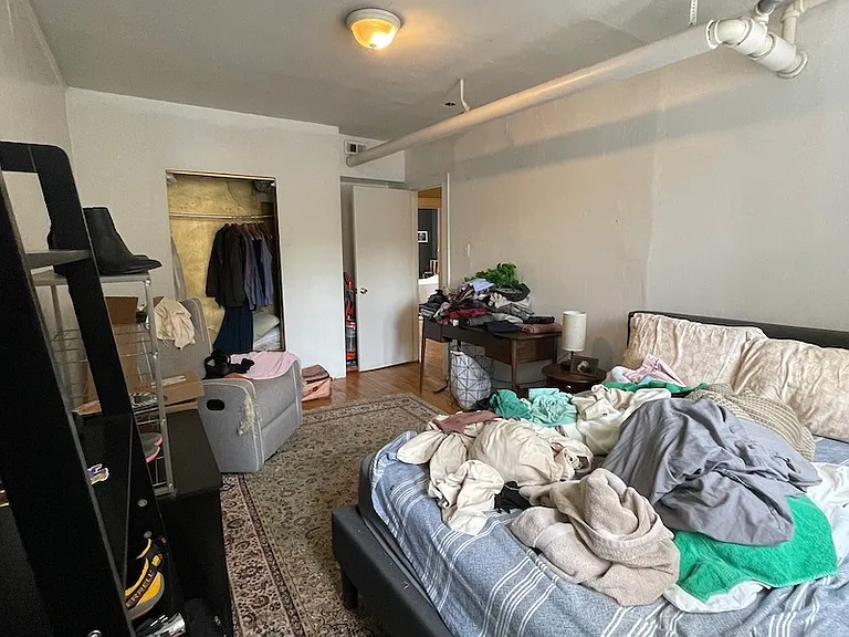 2502 N Rockwell St #G — Photo 12