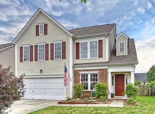12907 Walking Stick Dr, Charlotte, NC 28278