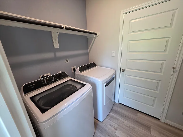110 Elm Tree Cir — Photo 25