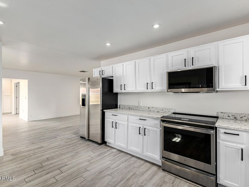 1st image of 8103 N 56TH Avenue