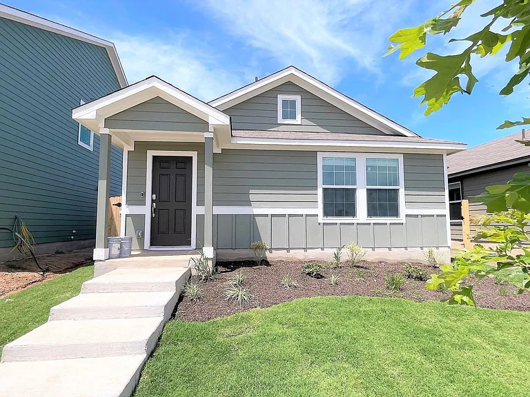 1134 Smallmouth Rd — Photo 1