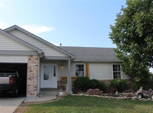 85 Sun Haven Ct, Wentzville, MO 63385