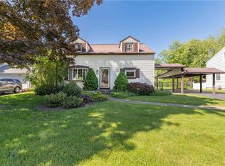 224 Alfonso Dr, Rochester, NY 14626