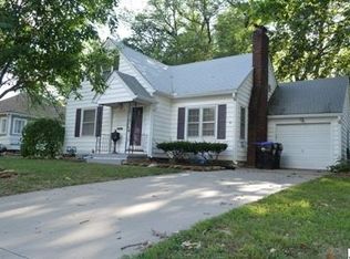 1205 SW Collins Ave, Topeka, KS 66604