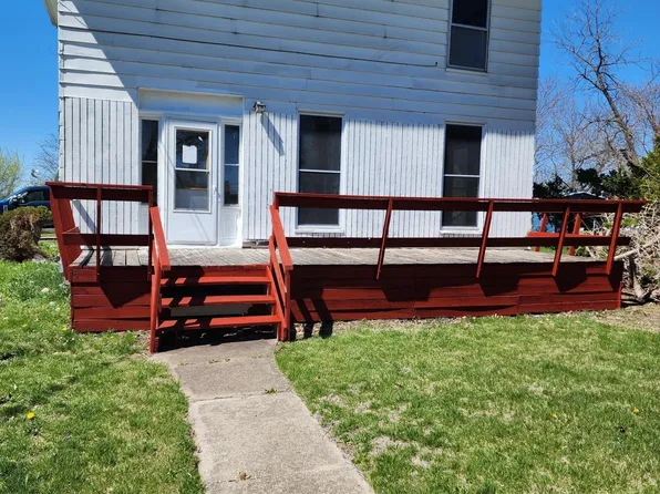 1205 Roland Ave, Chariton, IA 50049