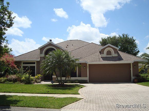1st image of 403 Vizcaya Ct