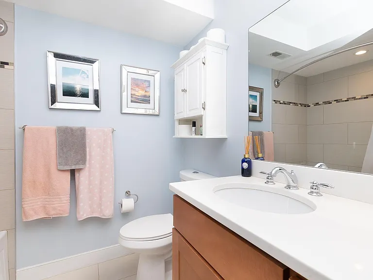 102 D St #3 — Photo 15