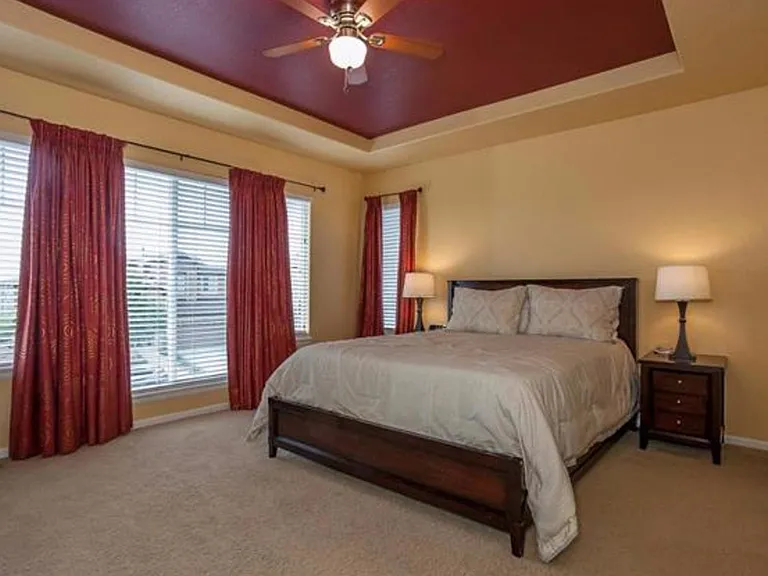 10930 Brooklawn Rd — Photo 5