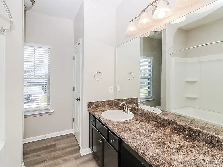 26 Robin Rd — Photo 15