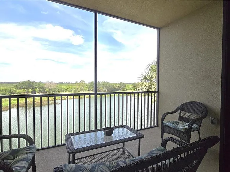 7005 River Hammock Dr #305 — Photo 16