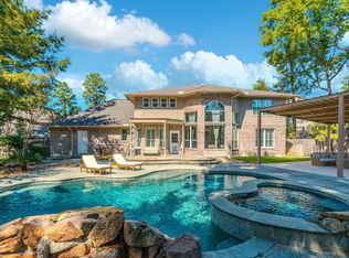 2 Graylin Woods Pl, Spring, TX 77382