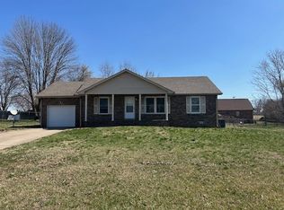 1215 Woodbridge Dr, Clarksville, TN
