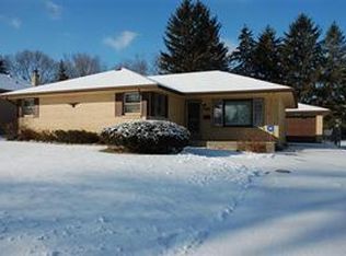 2351 Wisconsin Rd, Rockford, IL 61108