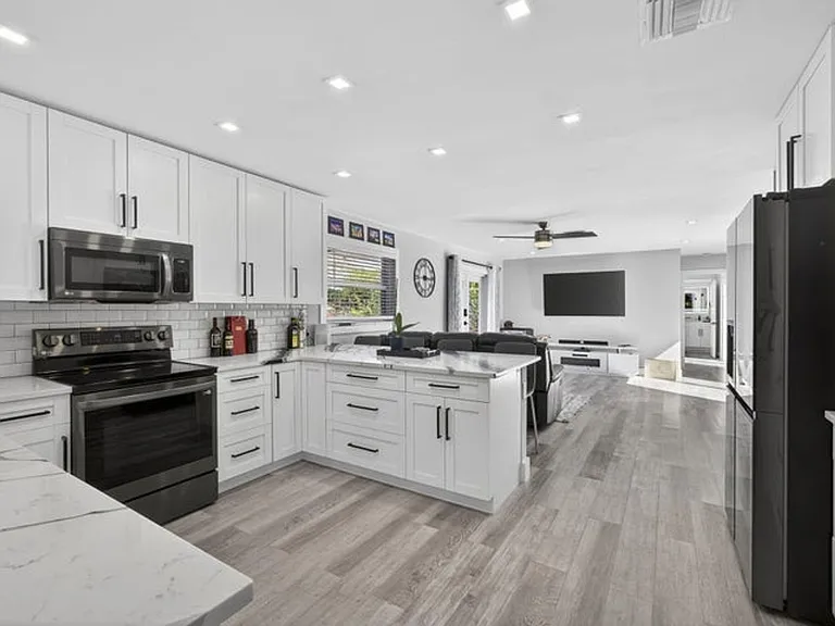 2388 S Wallen Dr — Photo 9