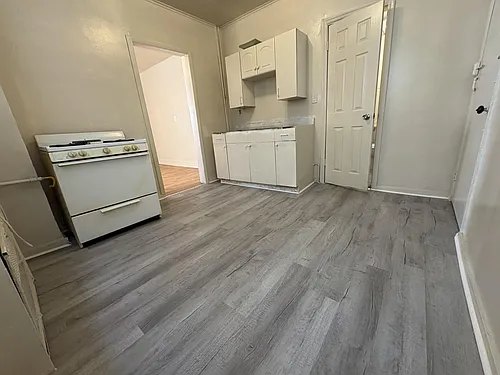 388 Avenue C #3 Photo 1