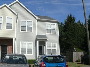 1402 Oxleymare Dr, Raleigh, NC 27610