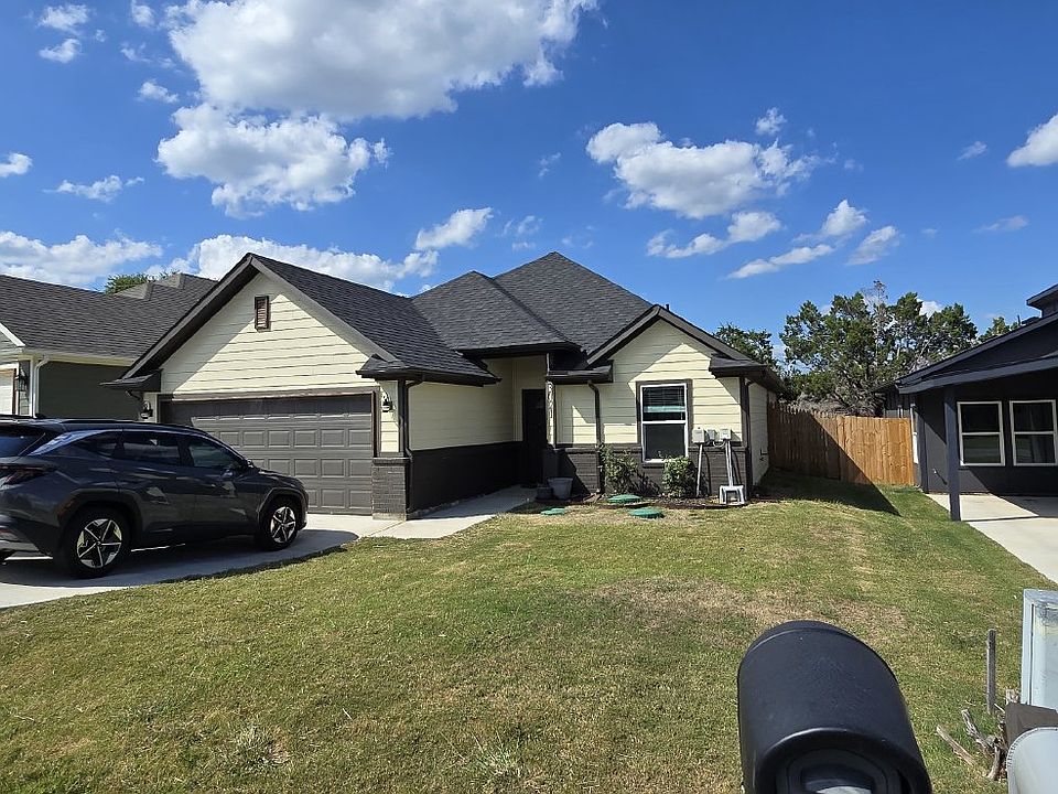 1st image of 3021 Brazos River Dr