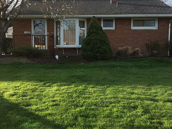 2nd image of 3021 W 23rd St