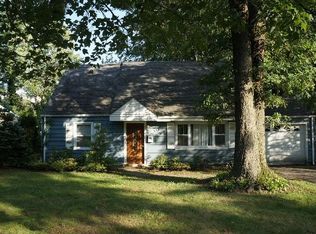 20 Park Dr, Livingston, NJ 07039
