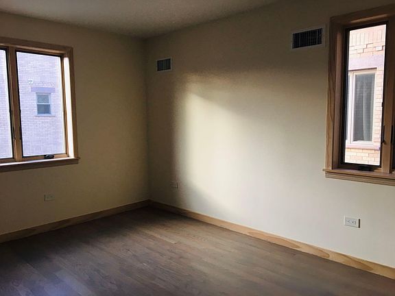 5th image of 14942 Huron St #1F
