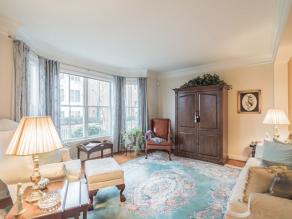 2nd image of 474 Belmont Bay Dr