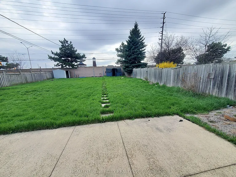 9 Belmont Dr — Photo 31