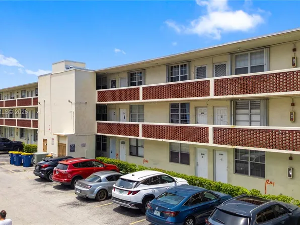 1790 79th Street Cswy APT B303, North Bay Village, FL 33141