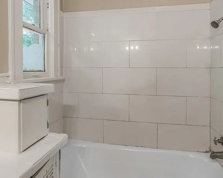 3305 Creswell Ave — Photo 21
