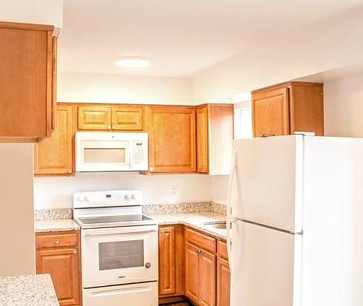 4th image of 318 Saracino Dr