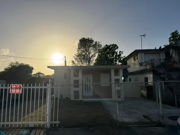 118 Bajadero, Arecibo, PR 00612