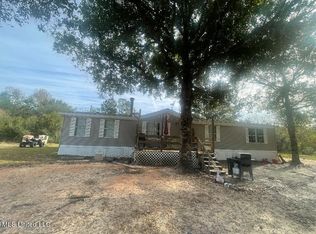 27320 Bull Creek Dr W, Perkinston, MS 39573