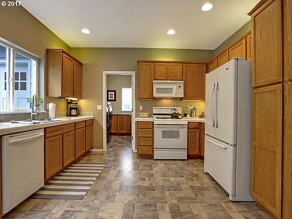 5th image of 30783 NW Turel Dr