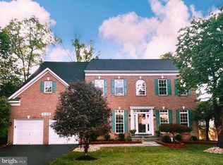 5108 Bebe Ct, Centreville, VA 20120