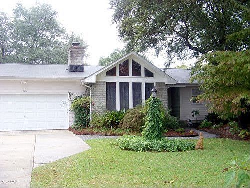 1st image of 216 Star Hill Dr