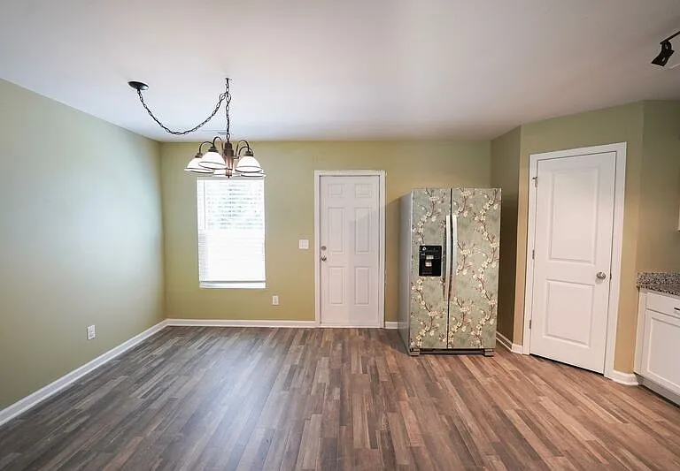 44 Sunrise Cir — Photo 8