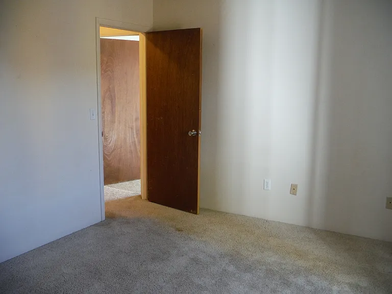 215 S 15th Ave #1-4 — Photo 25