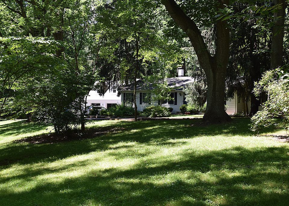 245 Red Hill Rd, Middletown, NJ 07748 Zillow