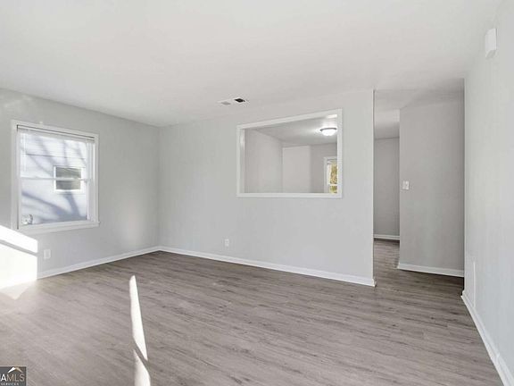 5th image of 333 Argus Cir NW