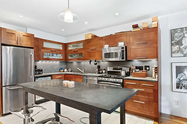 Sold by Compass | media 3