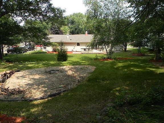 4th image of 2419 Cedar Pointe Dr