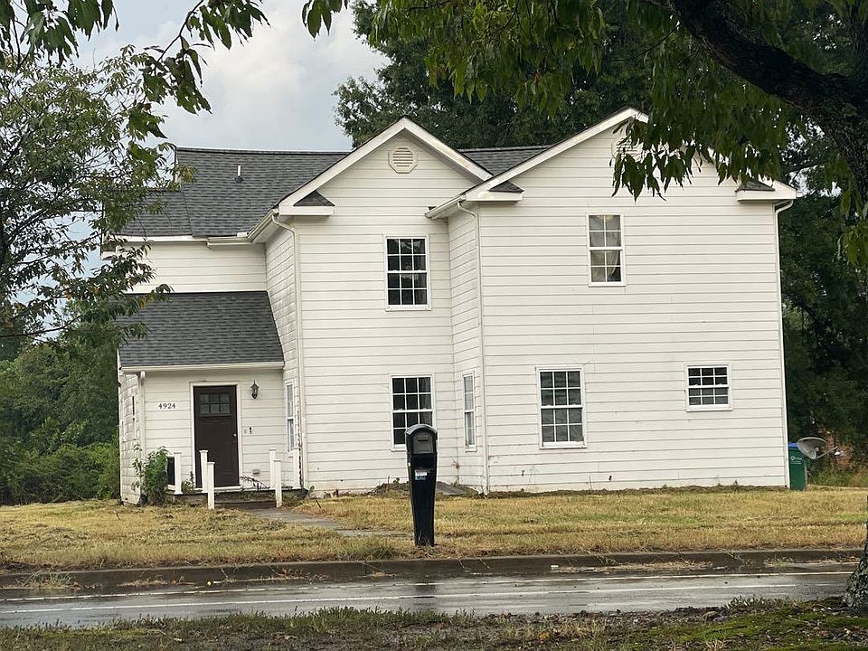 1st image of 4924 Warwick Rd