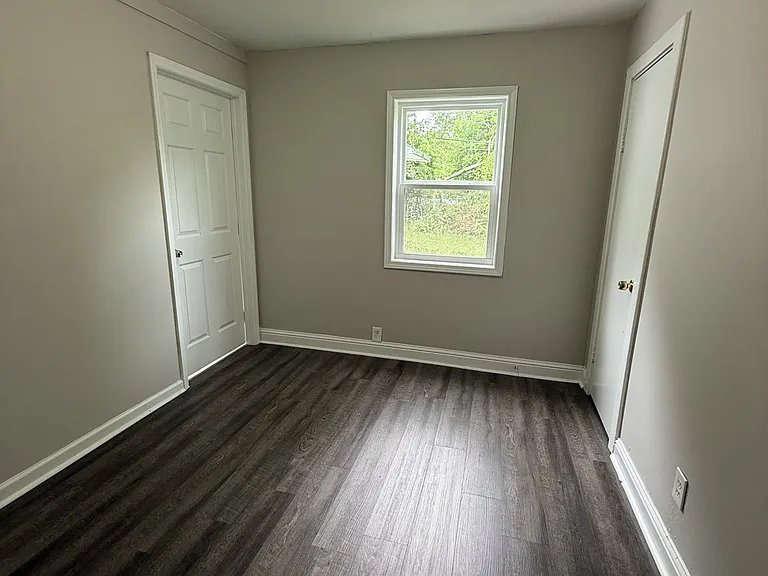 4244 Jackson St — Photo 6