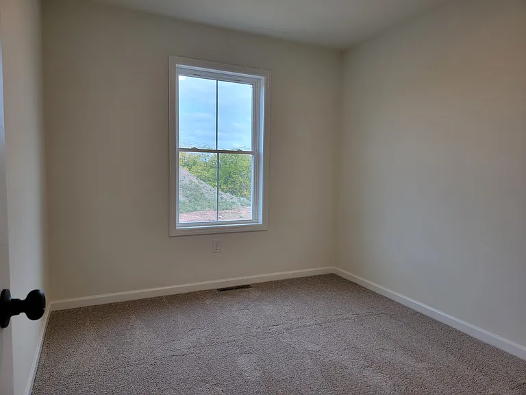42 Old Stone Way — Photo 16