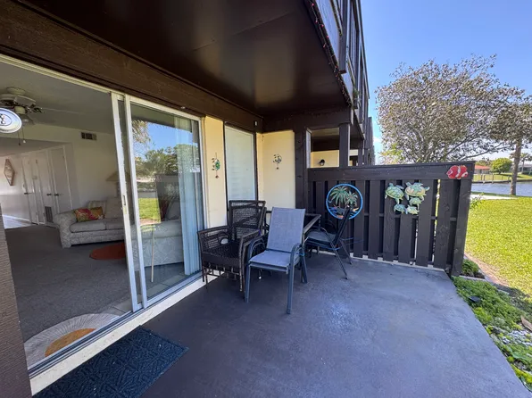 58 Club House Dr APT 108, Palm Coast, FL 32137