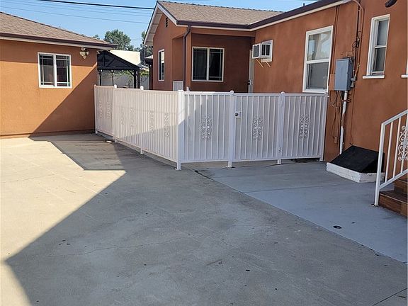 4th image of 10503 Oberon St