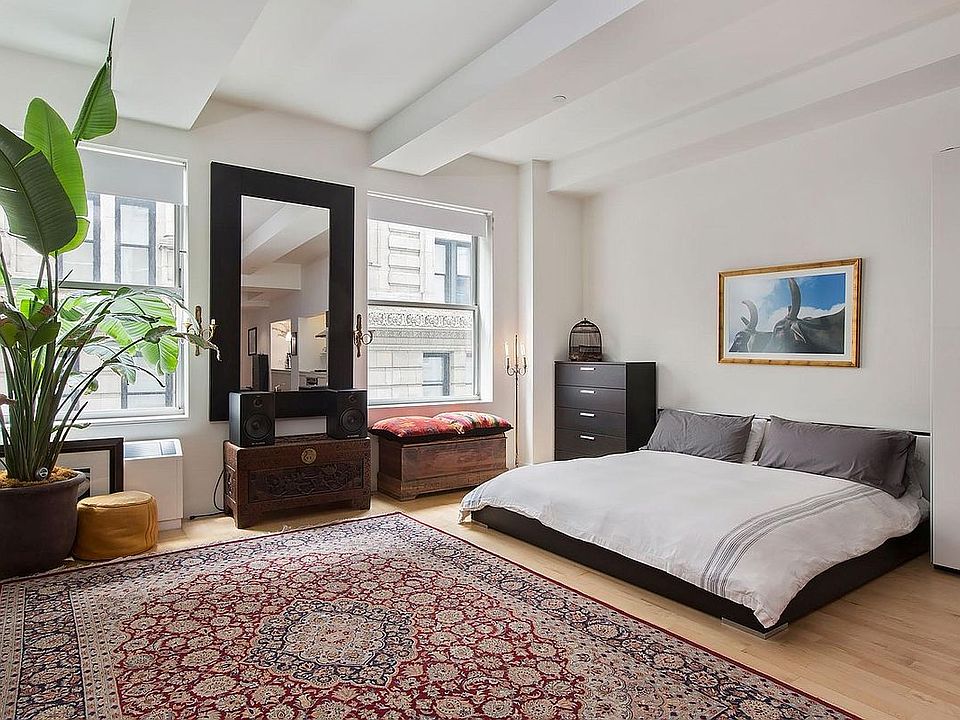 1st image of 15 Broad St APT 1928