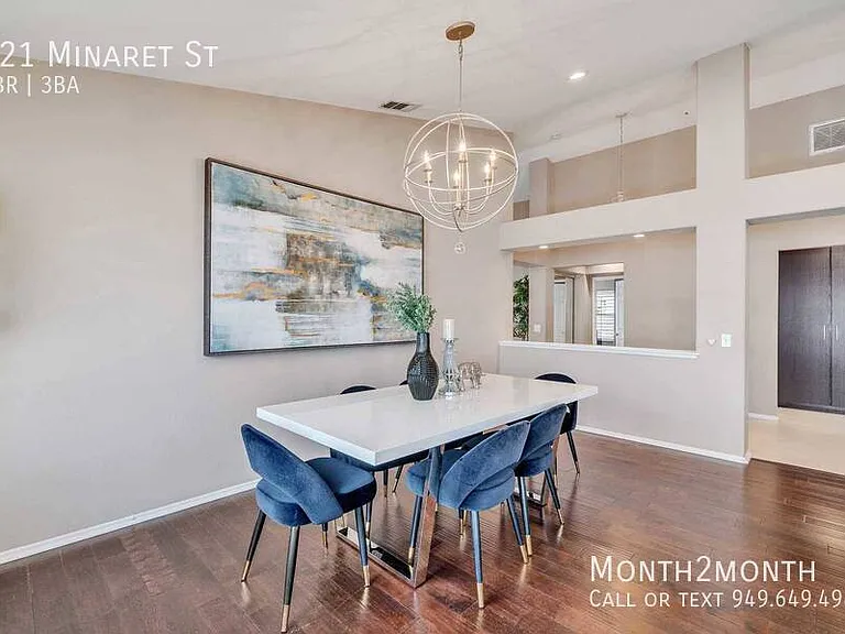 421 Minaret St — Photo 12