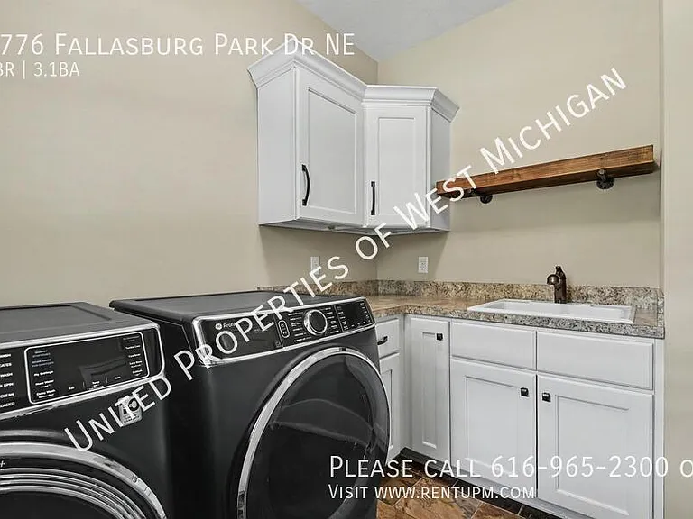 1776 Fallasburg Park Dr NE — Photo 10