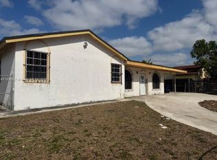 28520 SW 142nd Ave, Homestead, FL 33033