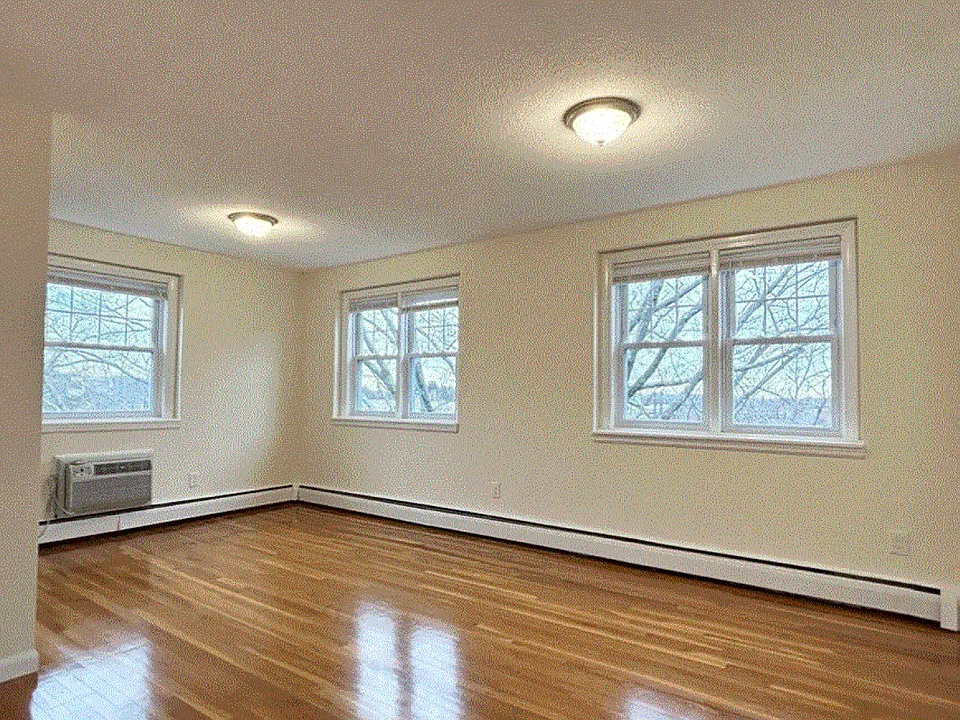 2020 Commonwealth Ave #15